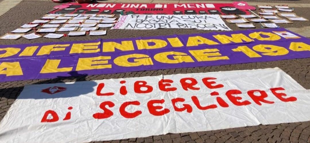Il Papa sull’aborto? Esternazione violenta e offensiva: la 194 è una legge italiana e va attuata